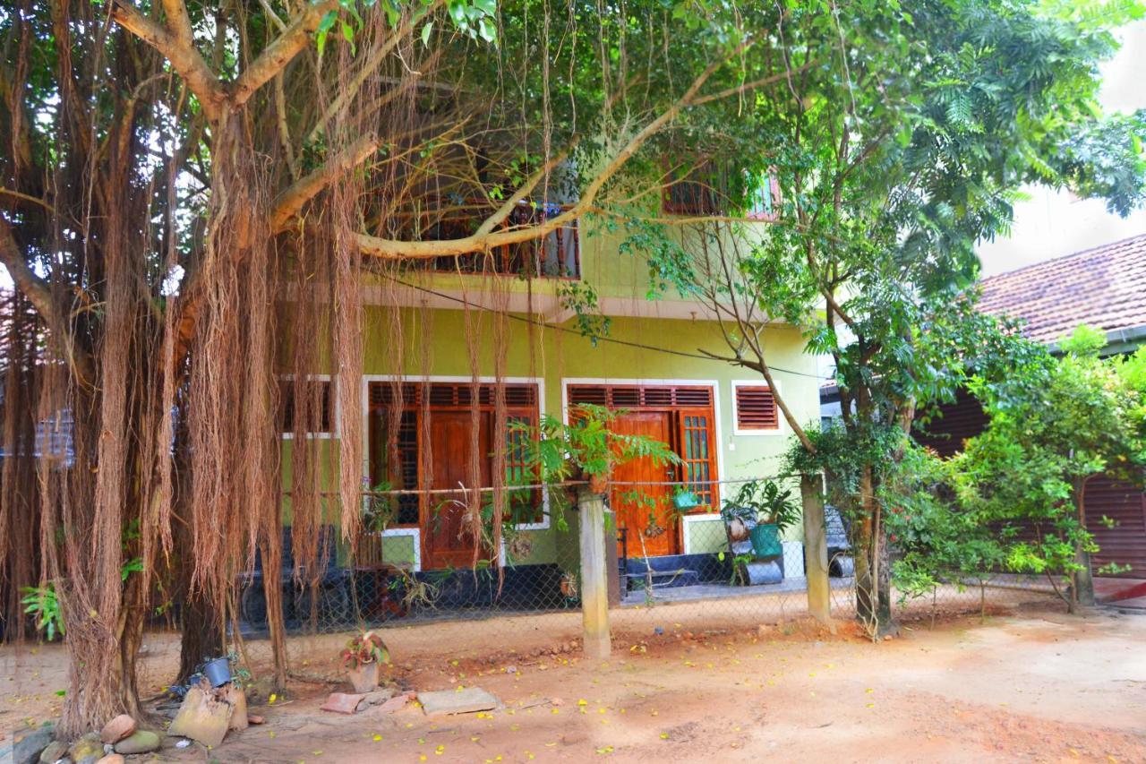 The Citadel Guest House Hikkaduwa Exteriör bild